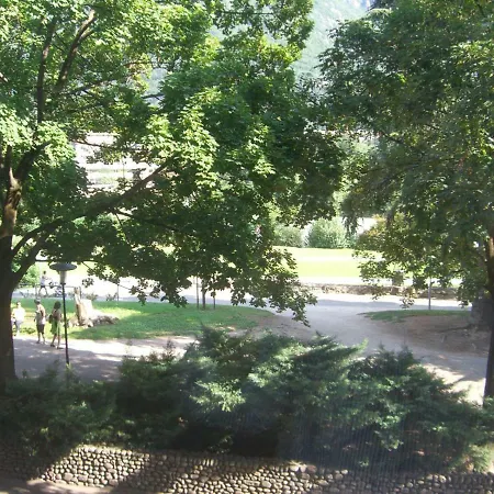 Roma Ariston 8 Апартаменти