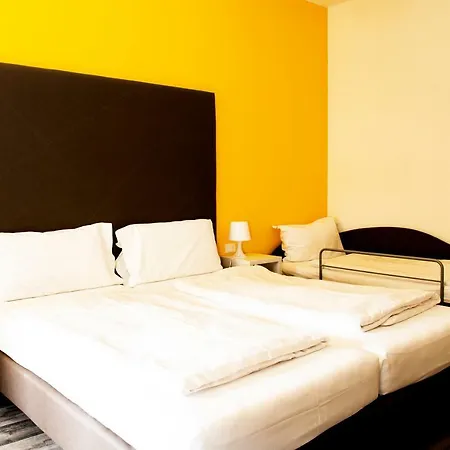 Apartamento Roma Ariston 8 *